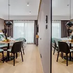 شقة Deo Plaza Wyspa Spichrzow By Renters غدانسك