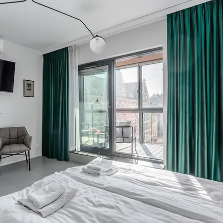 Deo Plaza Wyspa Spichrzow By Renters * 格但斯克